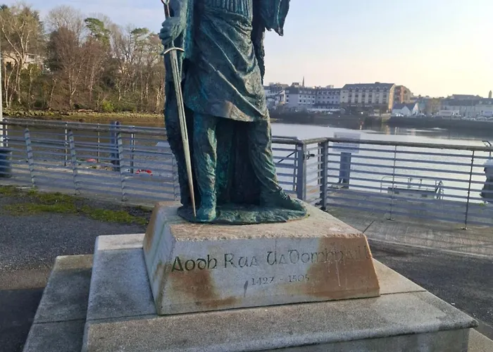 Kates Place 1 Апартаменты Донегол